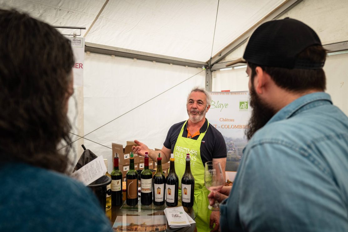 Chateau Bel Air La Royere Degustation Vin Gironde Chateau Bel Air La Royere Degustation Vin Gironde CHATEAU BEL AIR LA ROYERE Web@ClaudeClin 1000925 1 2